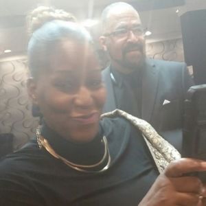 Meet your Posher, Laniece